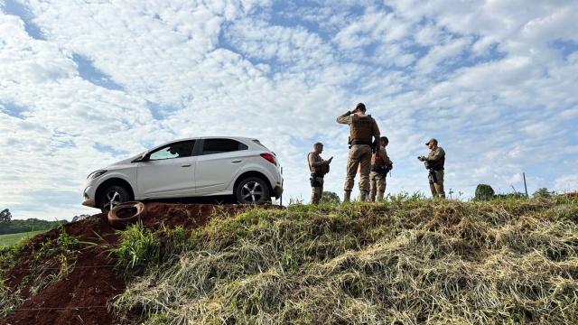 Jovem é preso por embriaguez ao volante após invadir pista de motocross