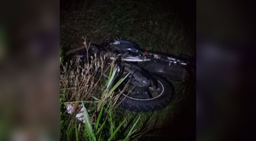 Motociclista morre após colisão com caminhão na SC 160