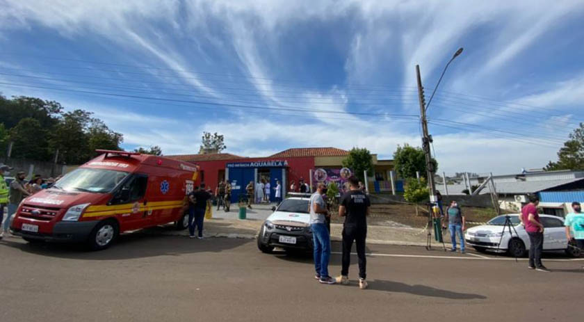 Ouça: “Tem um maníaco aqui”, disse vítima aos bombeiros durante ataque a creche em SC