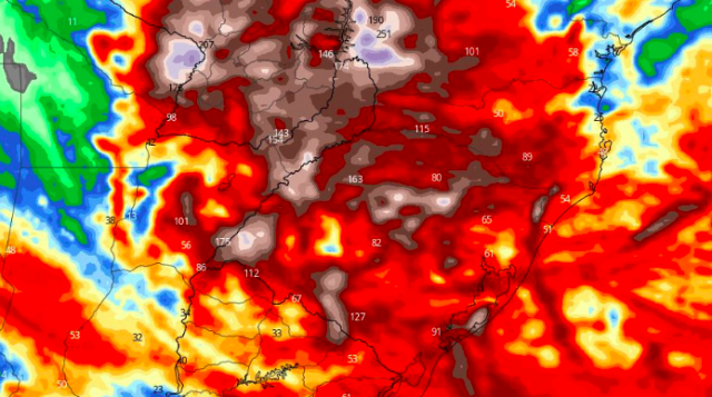 SC pode chegar aos 30°C nesta quinta, antes de temporais e vendavais