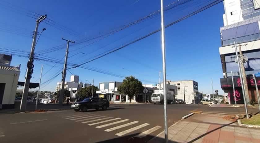 Semáforos serão reinstalados