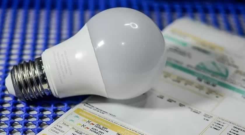 Celesc anuncia aumento de tarifas a partir desta quinta-feira