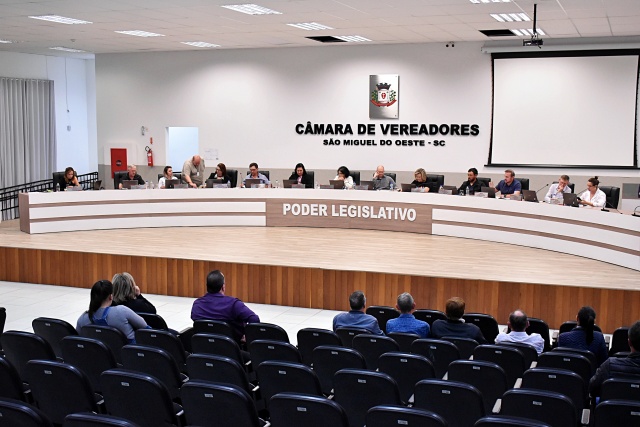 Câmara aprova parceria com a Unoesc para oferecer atendimentos de saúde