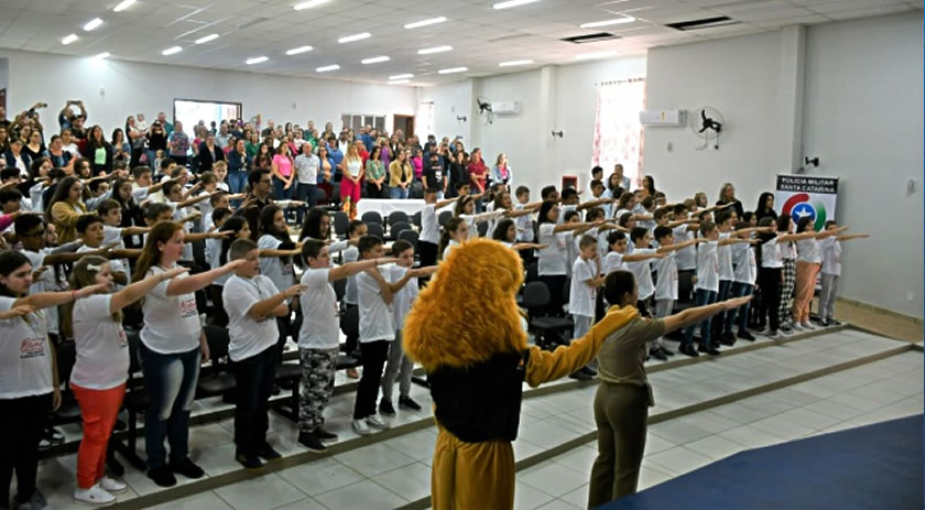 Proerd forma seis novas turmas