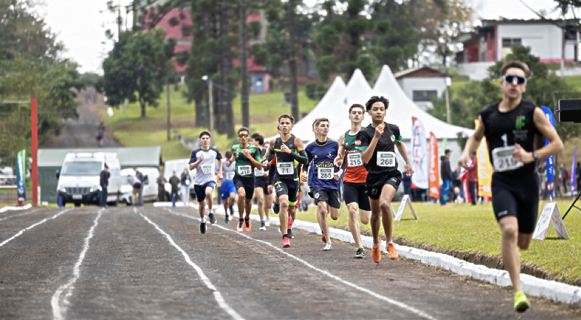 São Miguel do Oeste sedia etapa estadual dos JESC 2025 e celebra o esporte escolar catarinense