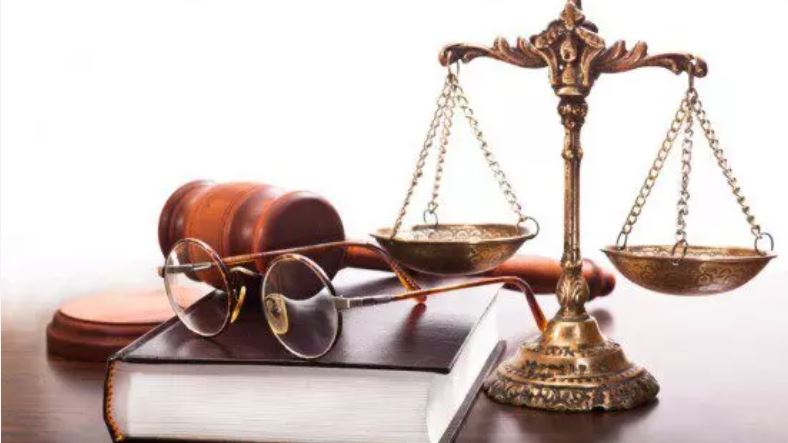 Ex-vereadores do Oeste perdem direitos políticos após condenação por extorquir empresária