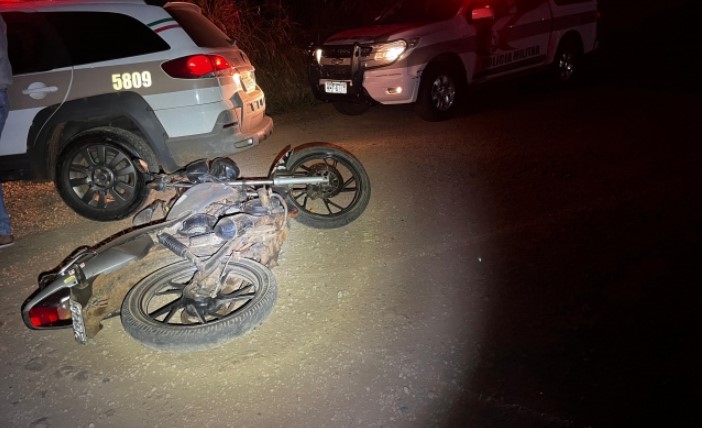 Adolescente é apreendido após fugir de abordagem e se envolver em acidente