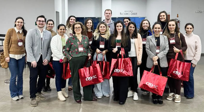 São Miguel do Oeste marca presença no 2º Congresso Científico Catarinense de Odontologia em Chapecó