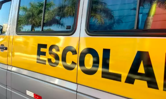 4 a cada 10 veículos de transporte escolar de SC andam sem autorização do Detran