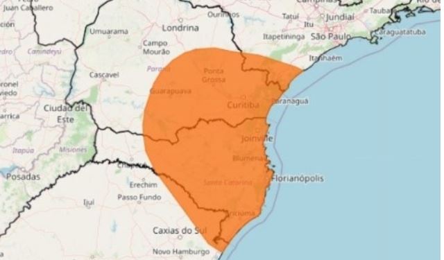Inmet emite alerta de ciclone com fortes chuvas, rajadas de vento e queda de granizo em SC