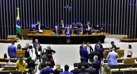 Câmara vê 'forte reação' a veto à desoneração da folha; proposta foi aprovada por 84% dos deputados