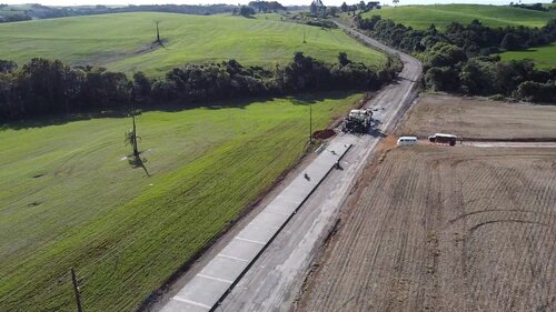 Pavimentação da SC-305 entre São Lourenço e Campo Erê avança no Extremo Oeste