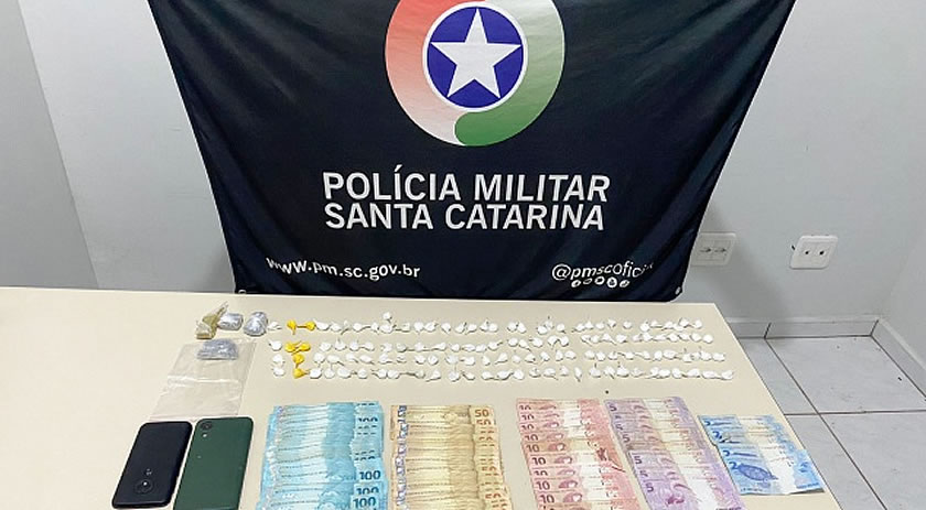Motorista de aplicativo é presa enquanto realizava entrega de drogas