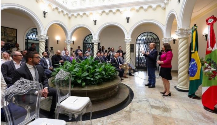 Governo de SC lança programa que reduz em até 95% as dívidas das empresas