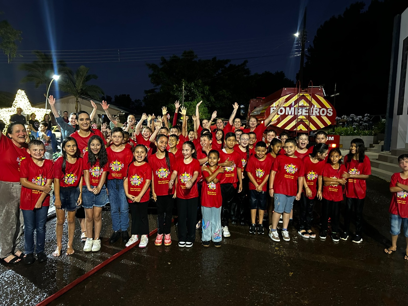 Educação forma 44 novos Bombeiros Mirins