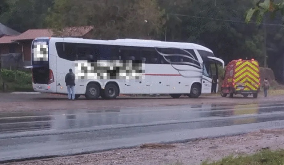 Bebê de Concórdia morre após parada cardíaca durante viagem de ônibus