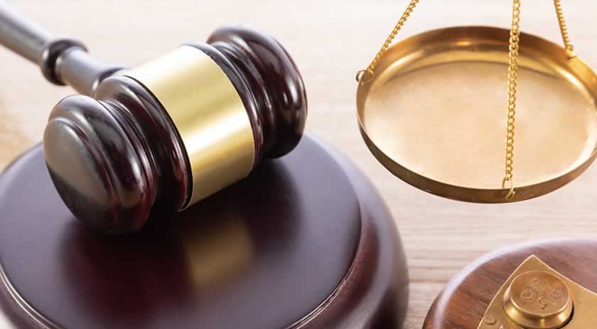 Em júri de 33 horas, filhas acusadas de matar pai são condenadas em SC