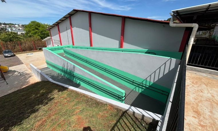 Prefeitura entrega ampliação e reforma da Escola São João Batista de La Salle no Bairro Morada do Sol