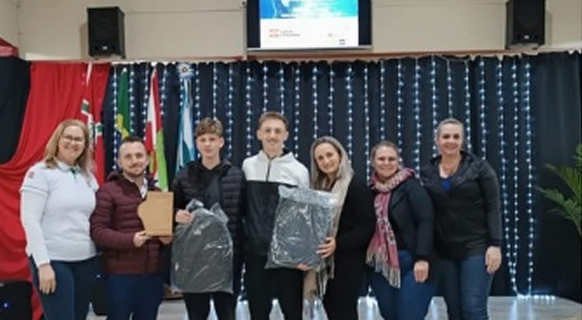 CRE de Itapiranga realiza XIII feira Regional do Conhecimento