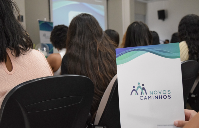 Programa Novos Caminhos forma 32 jovens, promovendo autonomia no Extremo Oeste