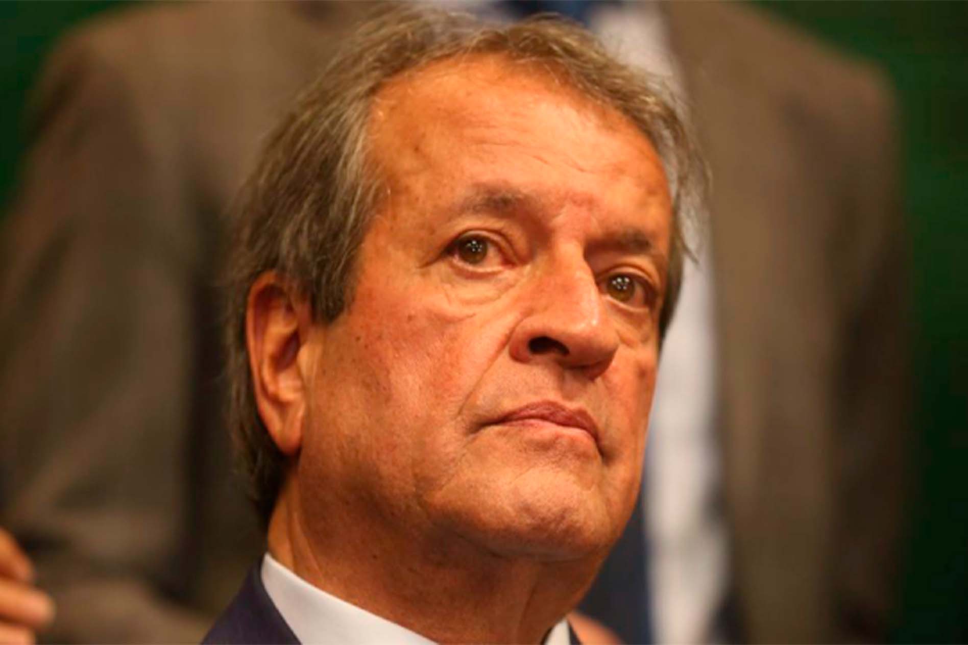 Moraes determina que PF ouça Valdemar em até 5 dias sobre minutas