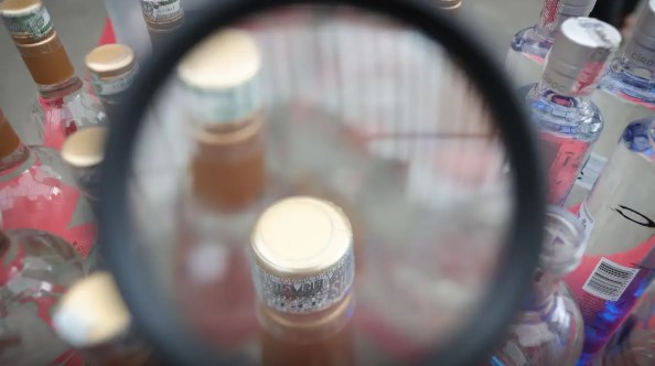 SP confirma mais 3 casos de intoxicação por metanol; total chega a 28