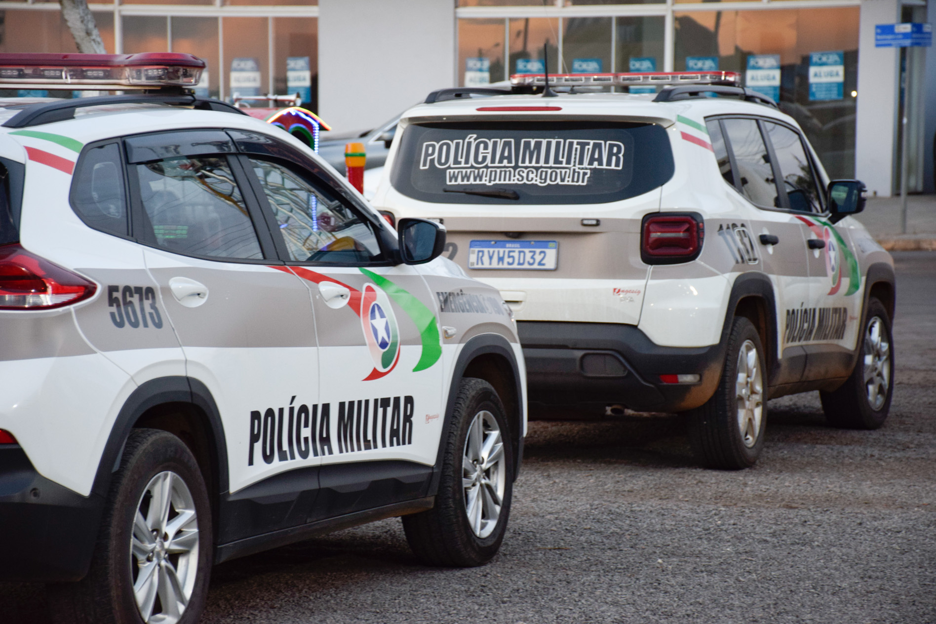 Homem é preso após agredir e ameaçar o próprio irmão