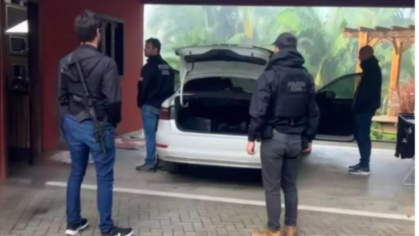 Esquema de pirâmide financeira é descoberto pela polícia em SC