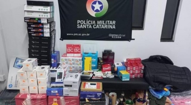 Polícia apreende diversos produtos de descaminho durante operação no Oeste