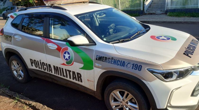 Homem é preso por mandado de prisão em seu desfavor