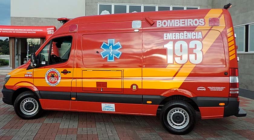 Mulher vítima de acidente de trabalho tem mão parcialmente amputada