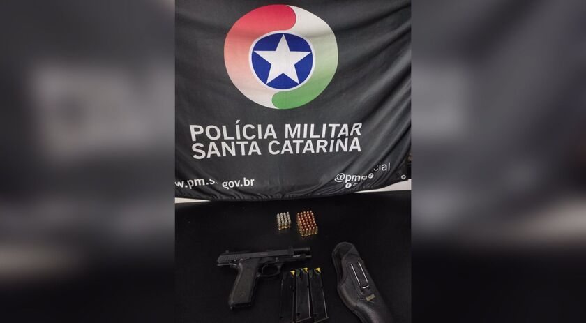 Homem é preso ao ser flagrado com arma de fogo e munições na SC 157
