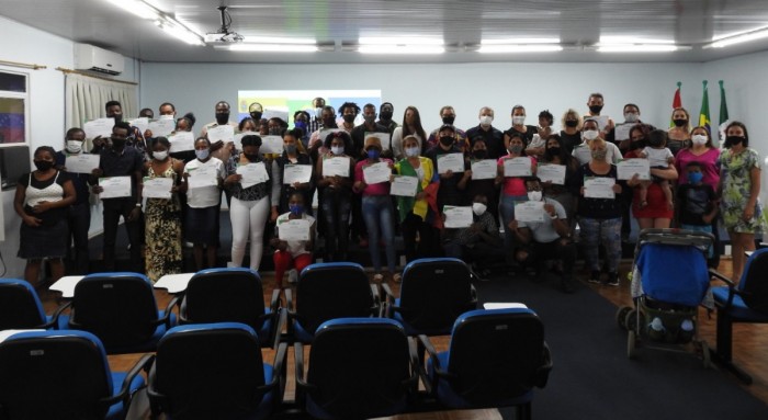 Concluída primeira etapa de curso de Língua Portuguesa para Estrangeiros