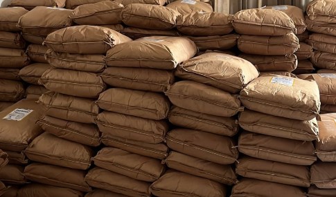Polícia Federal e Receita Federal combatem descaminho de Leite em Pó na fronteira com a Argentina