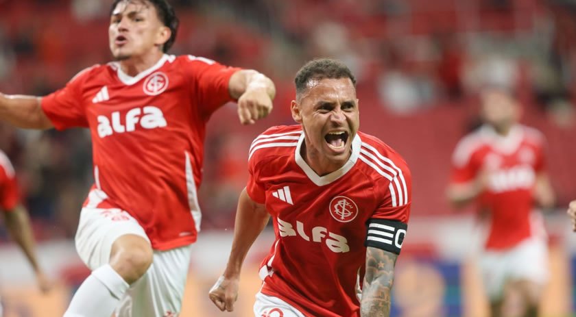 Inter vence Fortaleza, sobe na tabela e alivia pressão sobre Roger