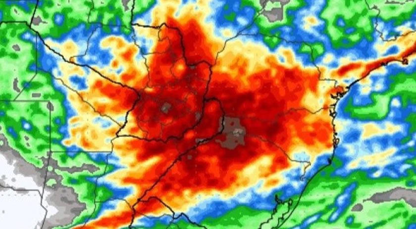 'Em três dias vai chover em SC o volume previsto para um mês inteiro', diz especialista