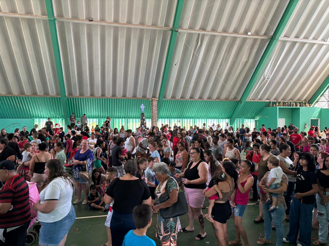 Prefeitura realiza mais uma edição do Natal Solidário