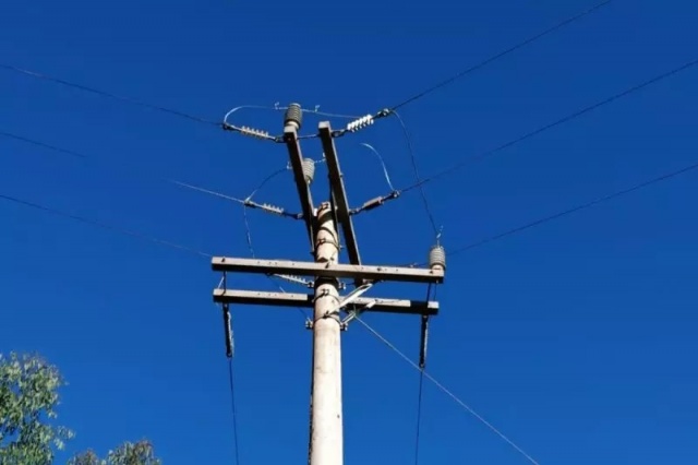 Apagão deixa mais de 30 municípios sem luz na regional de Chapecó