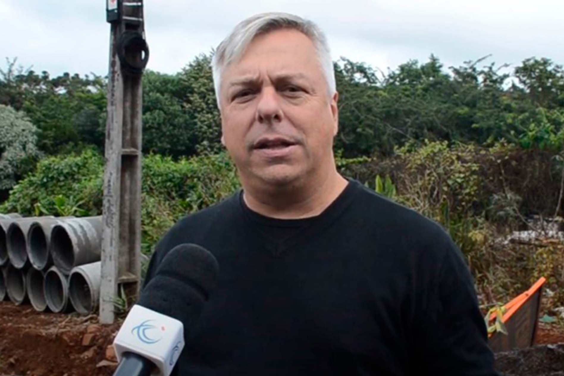 Ex-prefeito de Pinhalzinho é condenado, em 1º Grau, por utilizar verbas públicas para viajar para Europa