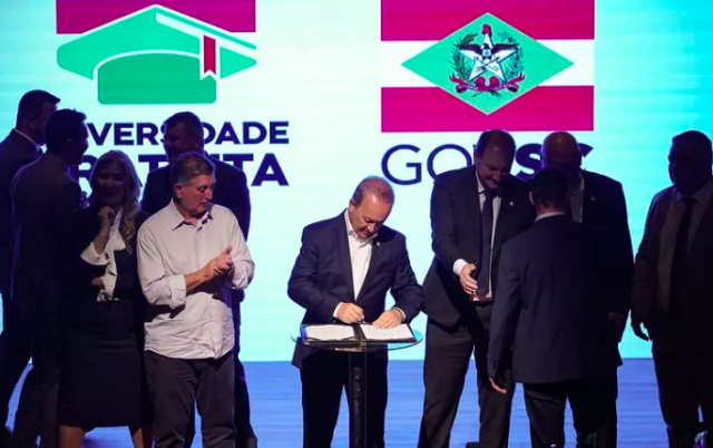 Em 2023, Universidade Gratuita terá investimento de R$ 217 milhões e 28 mil vagas