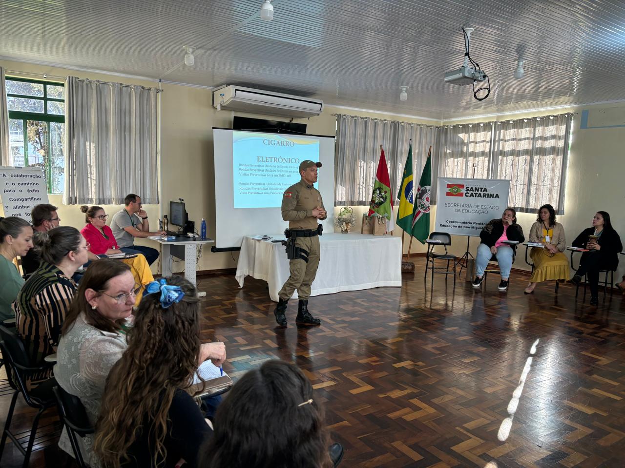 Polícia Militar realiza palestra para profissionais da rede estadual de educação