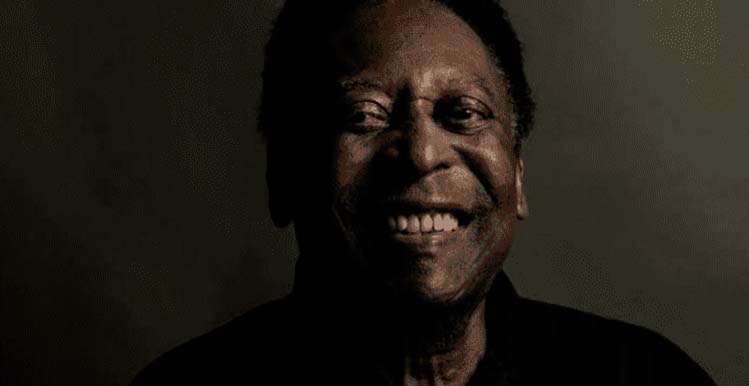 Pelé Eterno! Corpo de Edson Arantes do Nascimento é sepultado em Santos