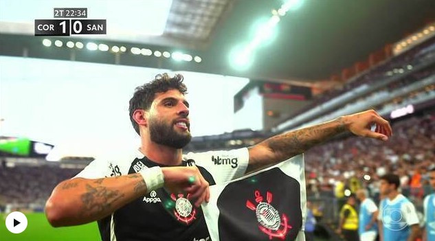 Em tarde de Yuri Alberto, Corinthians vence e afunda Santos no Brasileirão