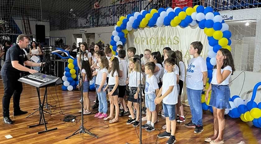 Departamento de Cultura realiza encerramento das oficinas