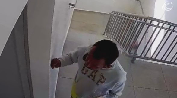 Homem invade depósito e furta maquiagens no centro