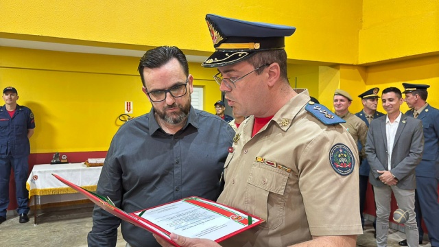 Corpo de Bombeiros realiza solenidade de promoções e homenagens