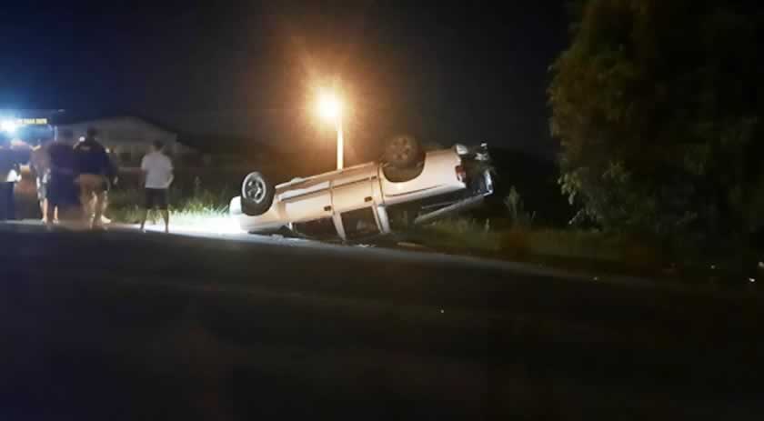 Capotamento é registrado na BR-282