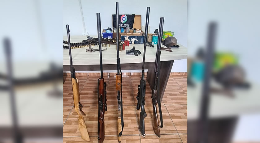 Polícia Militar recupera armas