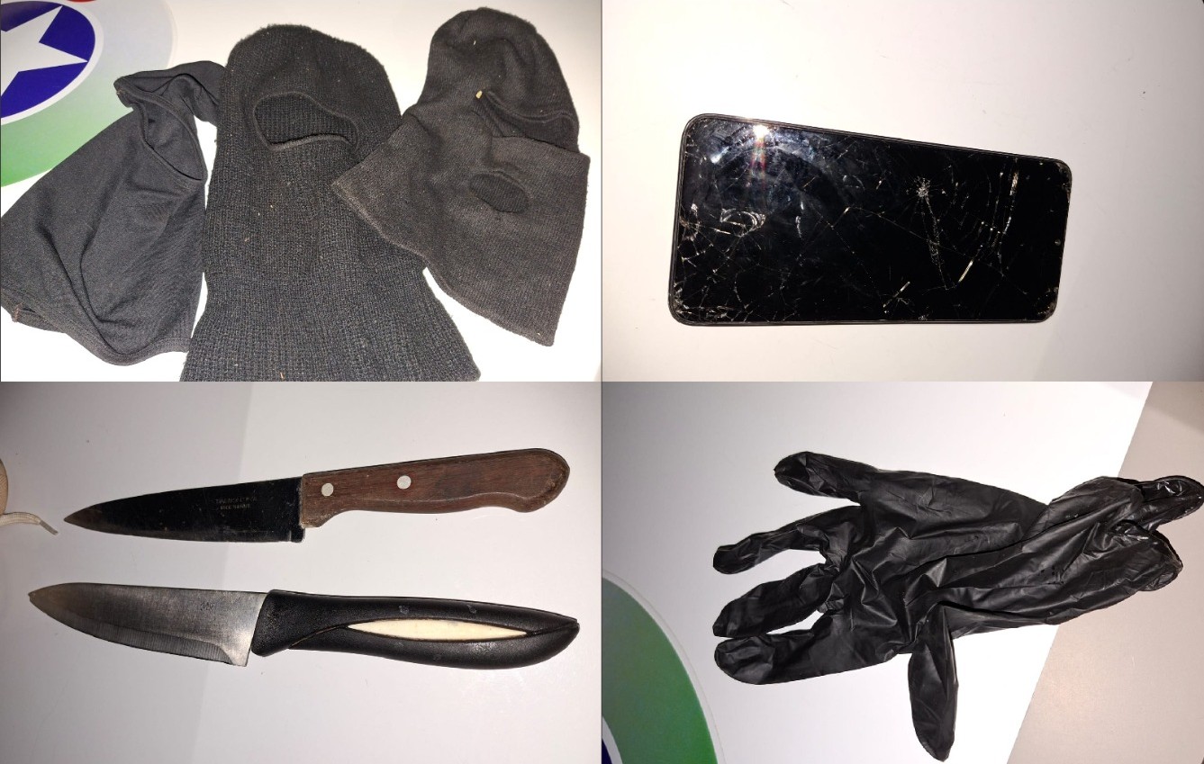 Carro é abandonado após disparos de arma de fogo