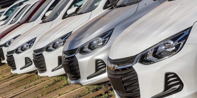 Descontos para carros zero-km deixam seminovos mais baratos